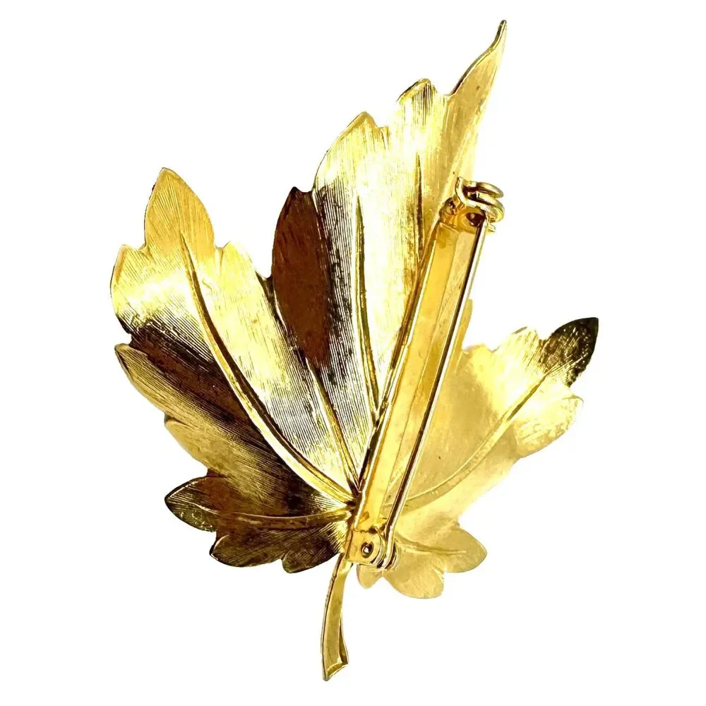 Vintage Gold Tone Leaf Pin Brooch Autumn Fall Women's Fashion Autumn Fall